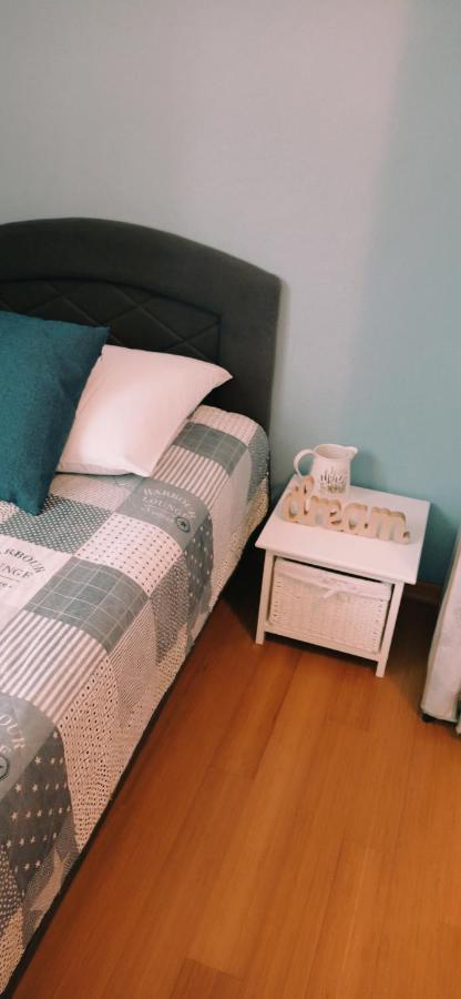 Apartment Silvija Vinisce ภายนอก รูปภาพ